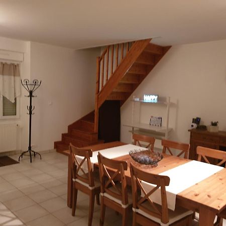 Maisons Cosy De Village Gurgy Buitenkant foto